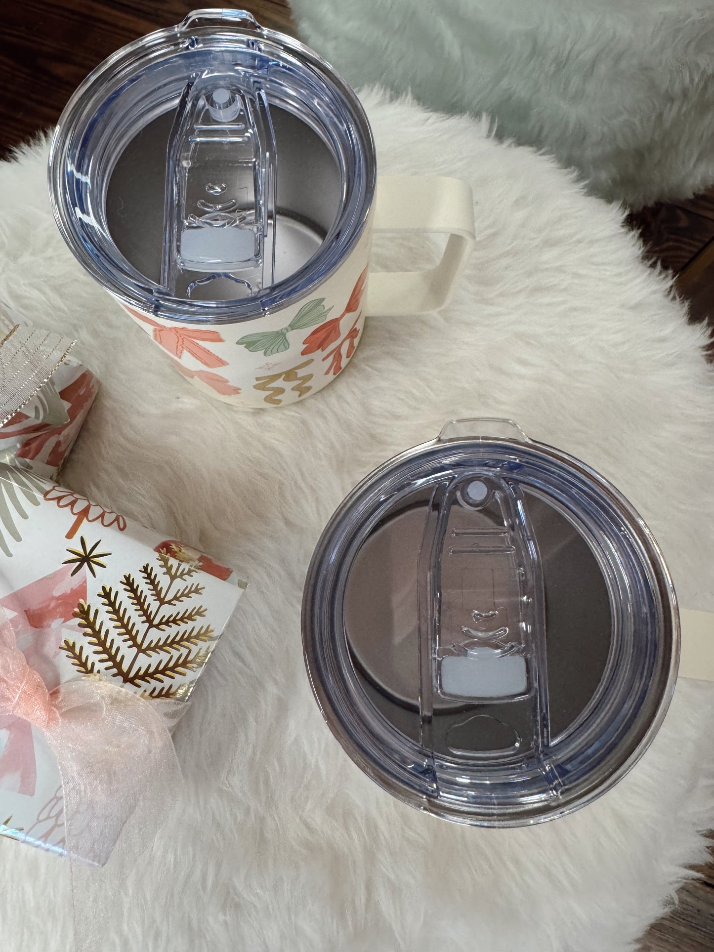 Insulated Bow Mug