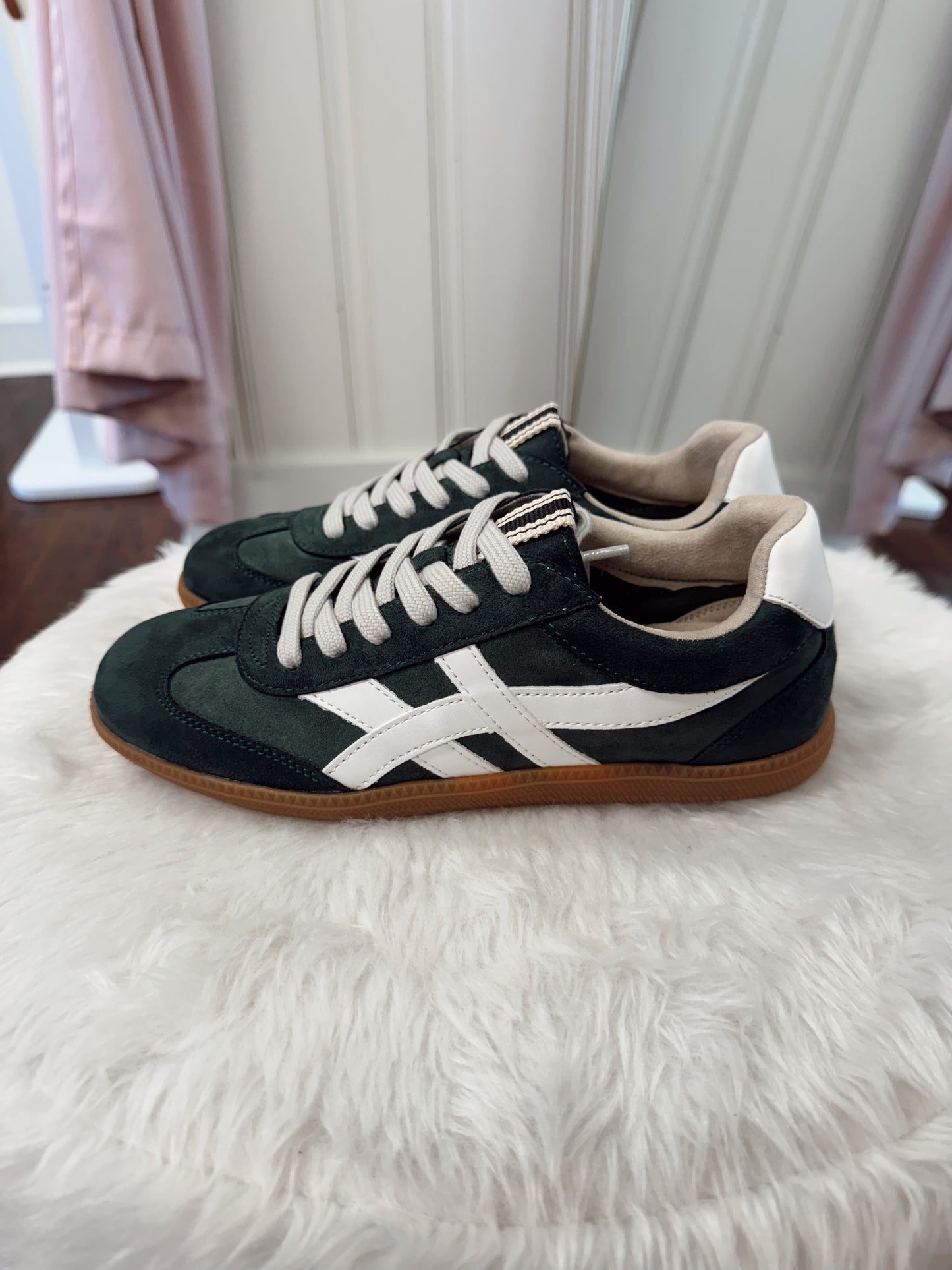 Sasha Green Suede Sneakers