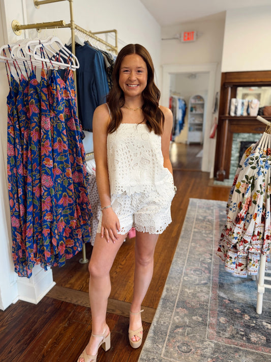 Lacey White Floral Set