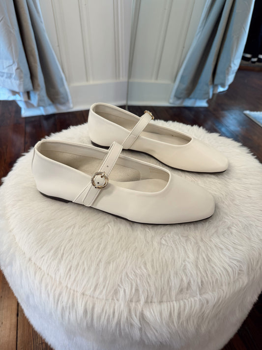 Annabelle Ivory Ballet Flats