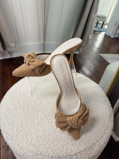 The Jane Sand Kitten Heel