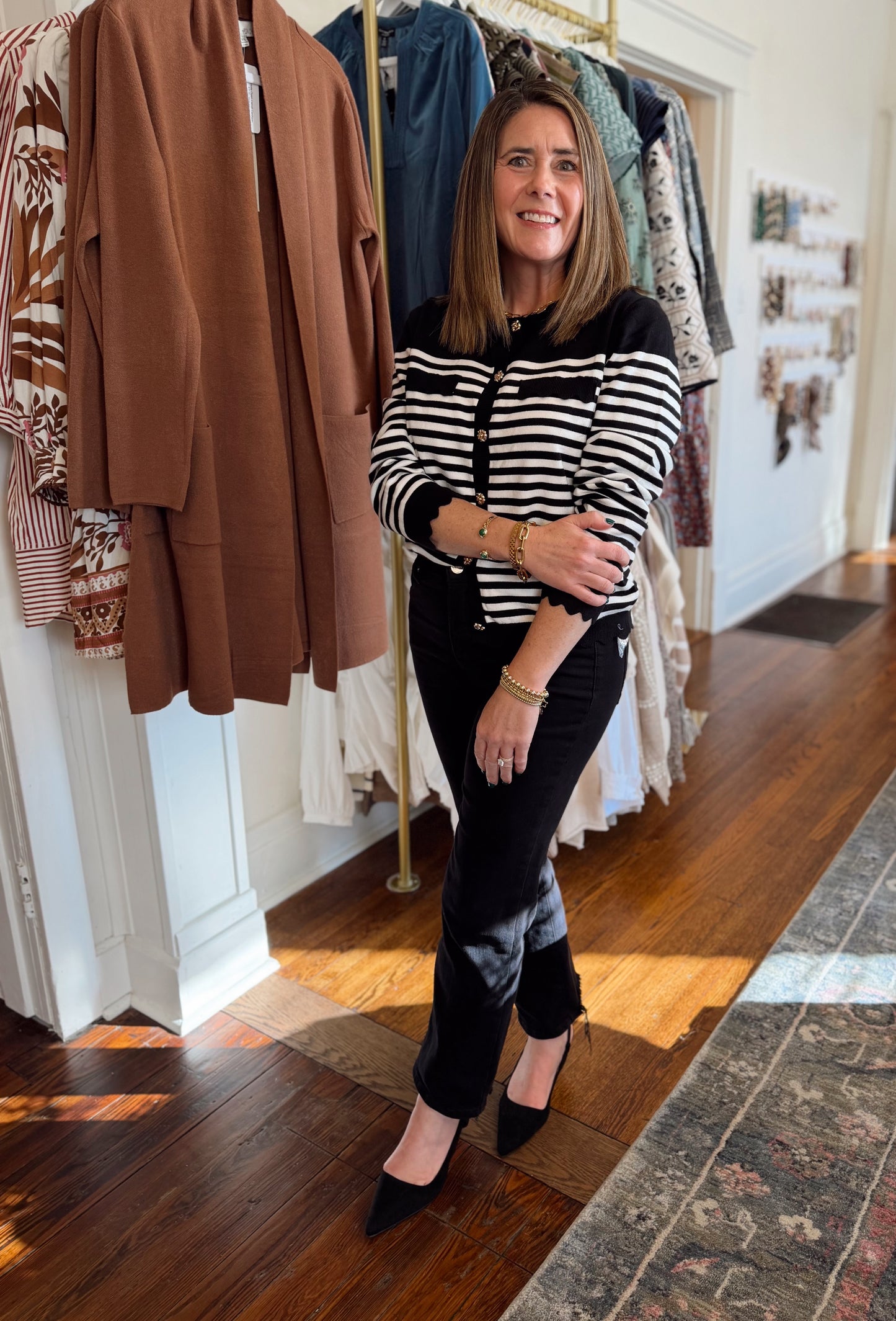 Ivory & Black Scallop Cardigan