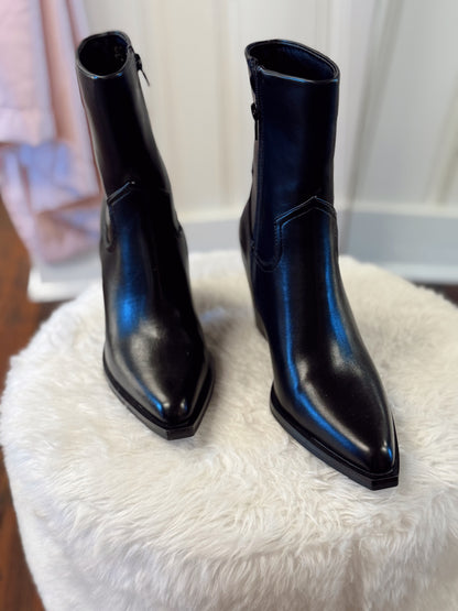 Victoria Black Bootie