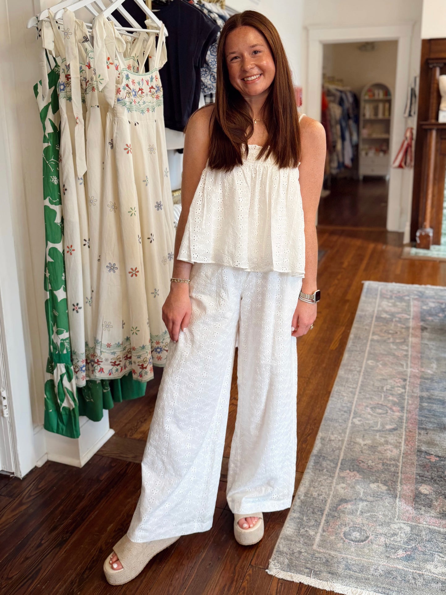 Everyday Eyelet Set - White
