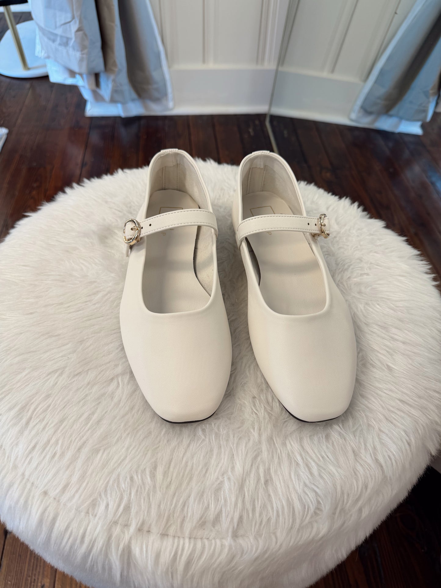 Annabelle Ivory Ballet Flats