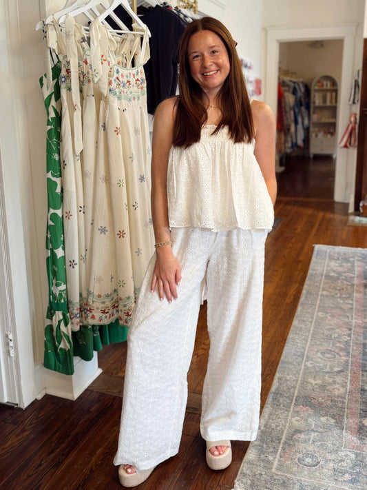 Everyday Eyelet Set - White