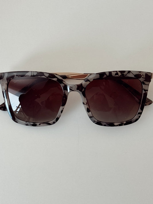 Gia Sunset Tortoise Polarized Sunglasses
