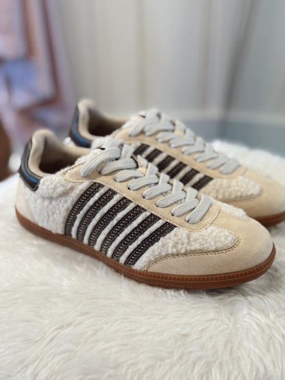 Stevie Beige Shearling Sneaker