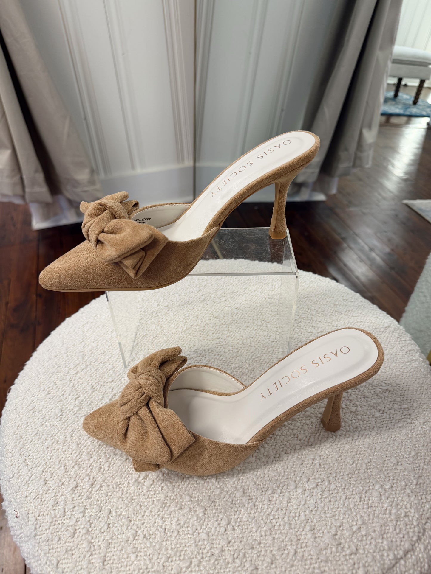The Jane Sand Kitten Heel