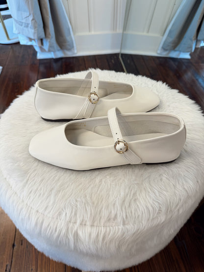 Annabelle Ivory Ballet Flats